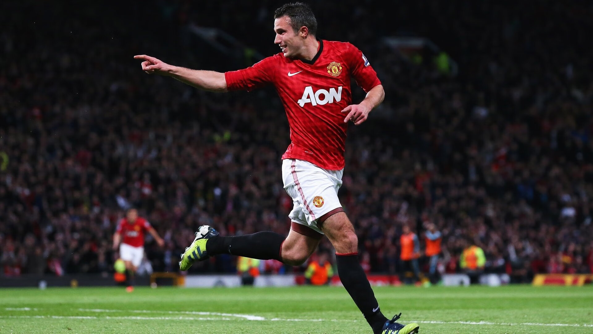 英国男泳队自由泳出发速度领先，英国自由泳接力